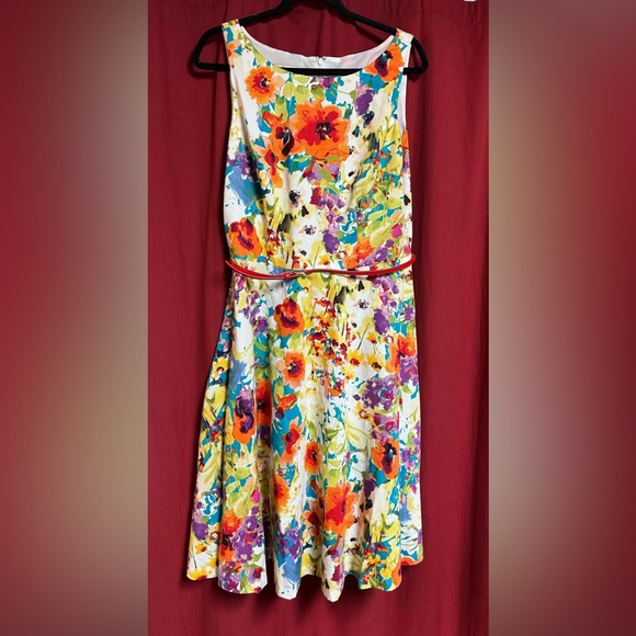 Evan Picone Dresses & Skirts - NEW Evan Picone Floral Dress with Red Belt size 12